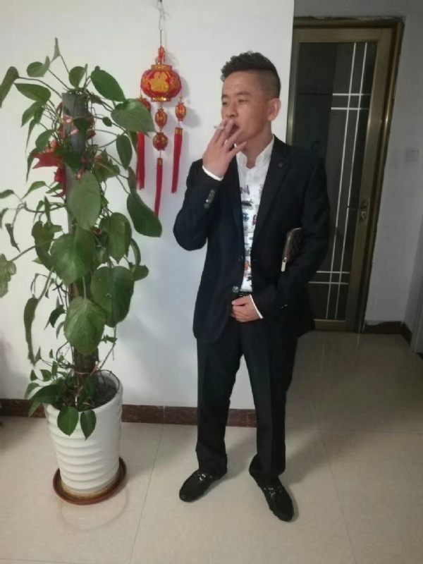 男人三十而立的第二张照片--将乐相亲网