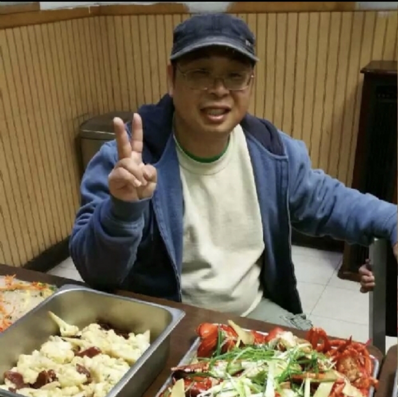 wally的第一张照片--将乐相亲网