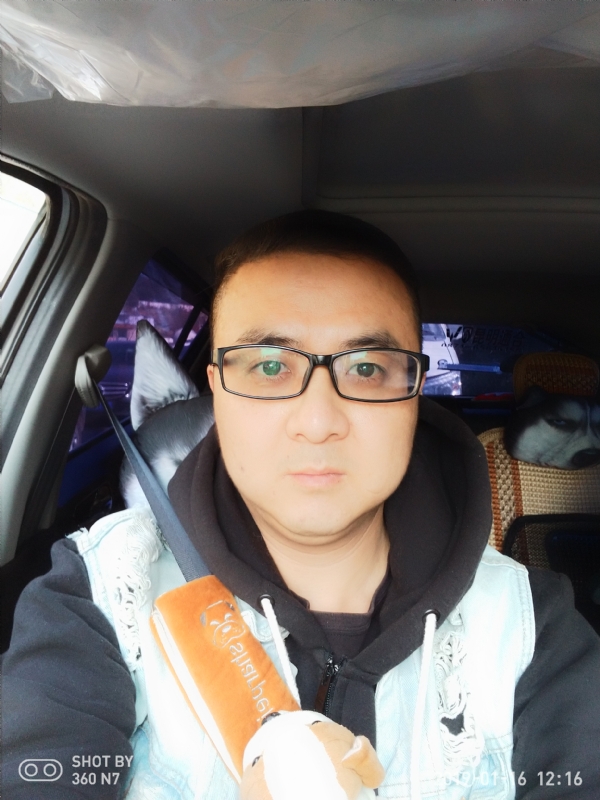 香烟最懂男人心的第一张照片--将乐相亲网