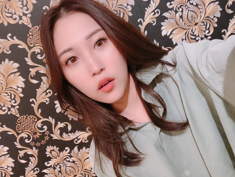 張婕兒的第一张照片--将乐相亲网