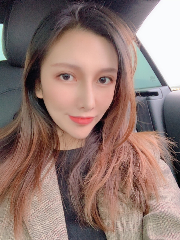 李岚Lancy的第一张照片--将乐相亲网