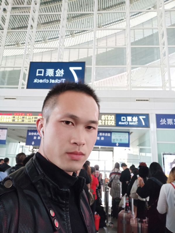 一叶知秋的第一张照片--将乐相亲网