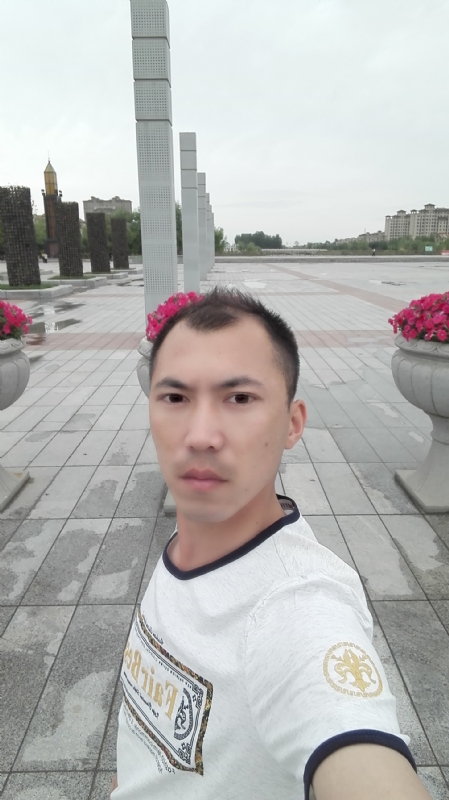 天平的第一张照片--将乐相亲网