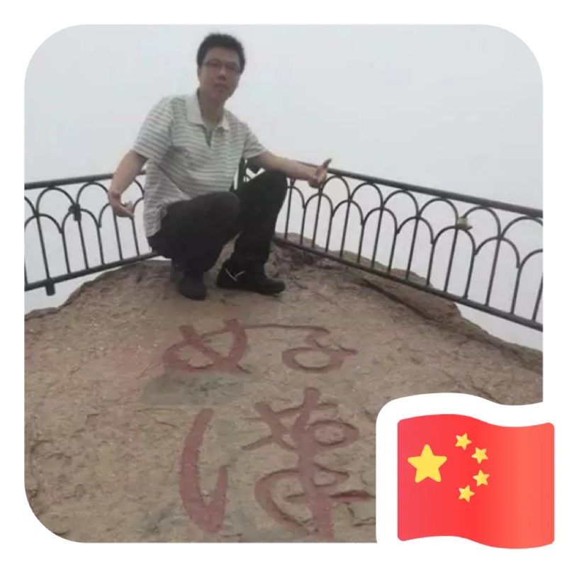 一只小虎牙的第一张照片--将乐相亲网