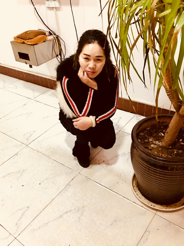小香风的第一张照片--将乐相亲网