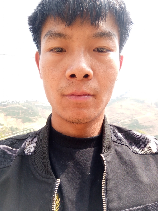 唐伟的第一张照片--将乐相亲网