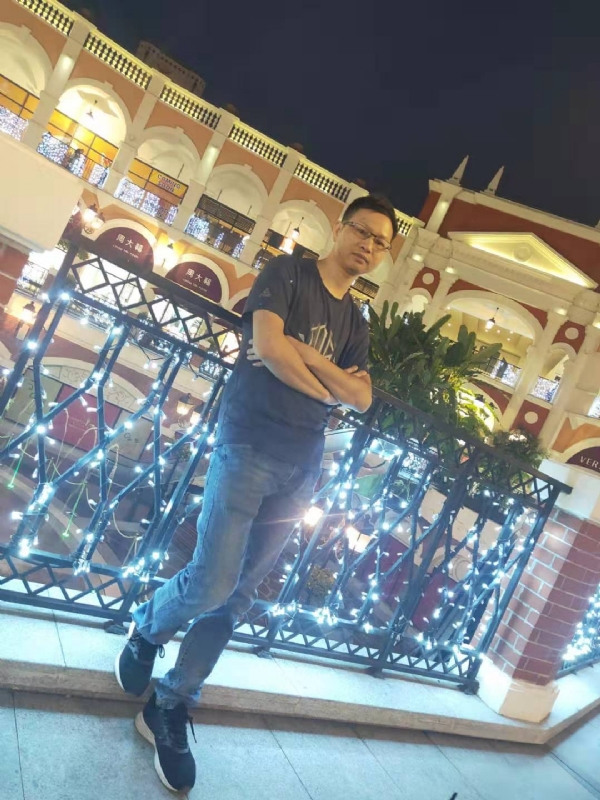 落单恋人的第一张照片--将乐相亲网