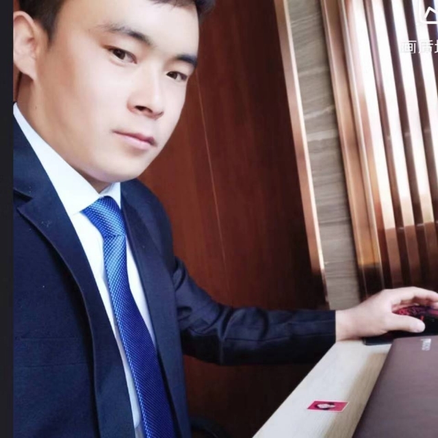 会哭的幸福的第一张照片--将乐相亲网