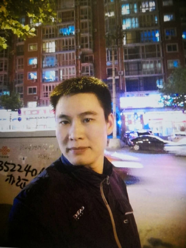 阳光灿烂的第三张照片--将乐相亲网