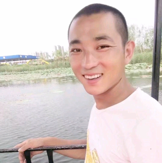 为你等候的第一张照片--将乐相亲网