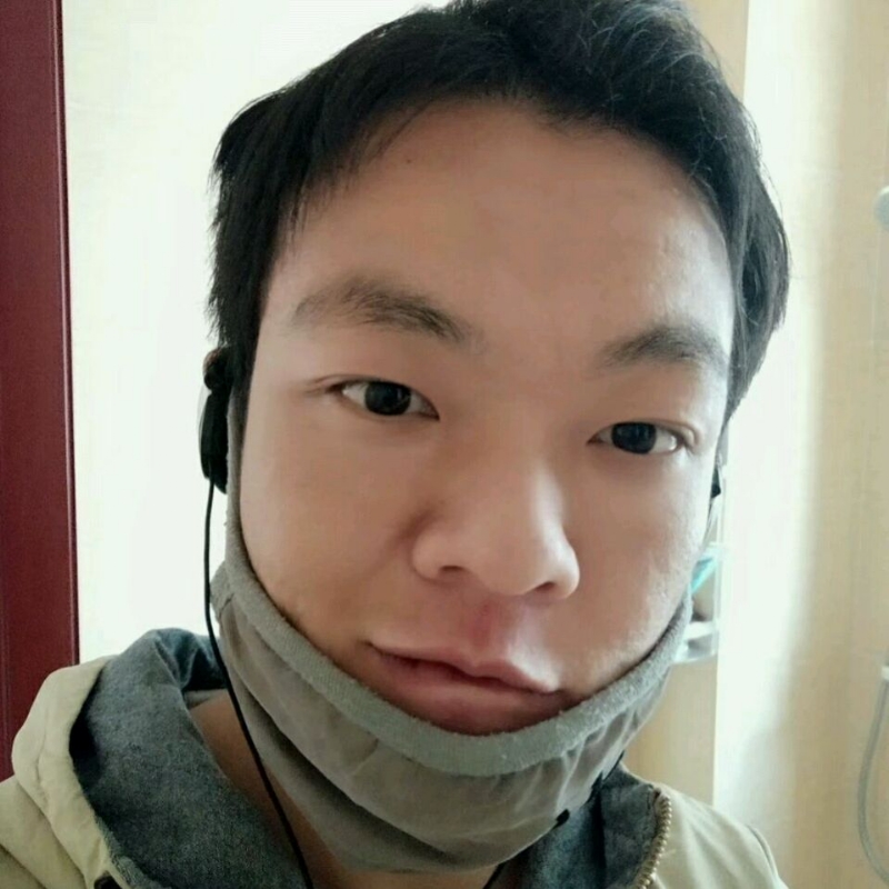 泡沫哭泣的第一张照片--将乐相亲网