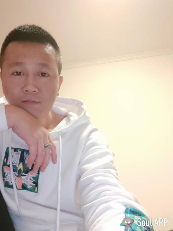Away的第一张照片--将乐相亲网