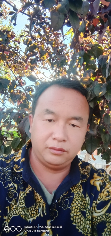 战狼的第一张照片--将乐相亲网