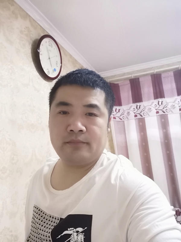 爱你的眼睛的第一张照片--将乐相亲网