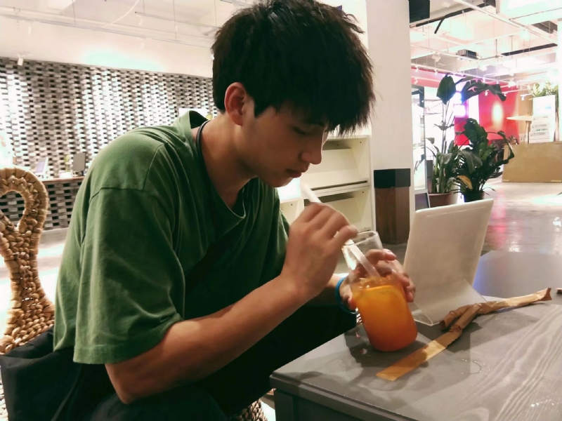 一花一世界的第二张照片--将乐相亲网