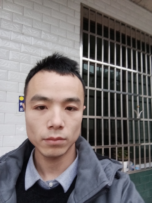 笑得那么开心的第一张照片--将乐相亲网