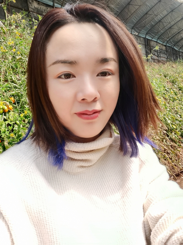 欣欣向荣的第一张照片--将乐相亲网