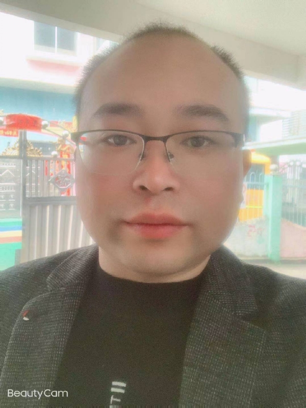 海阔凭鱼跃的第一张照片--将乐相亲网