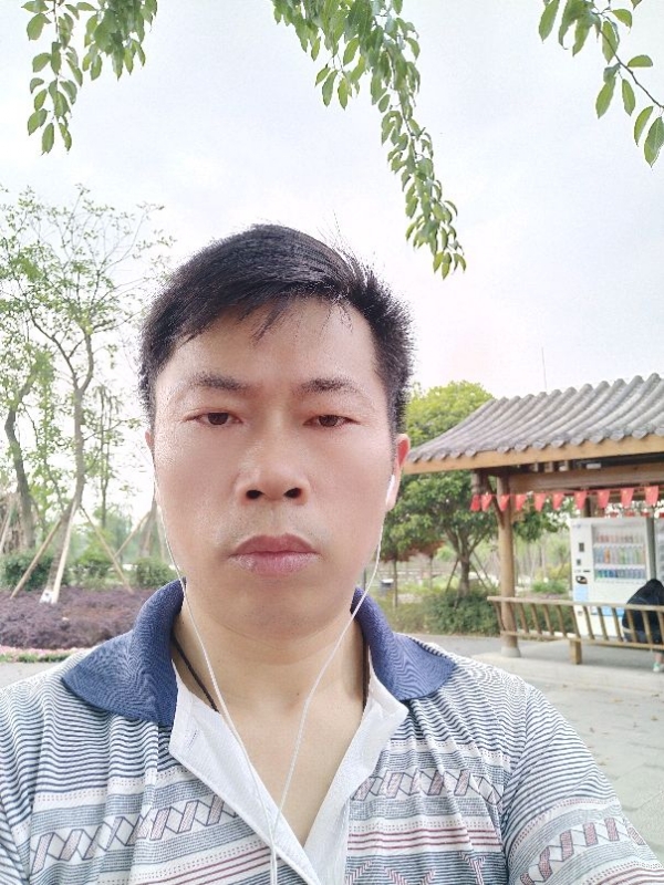 一个人的孤单的第一张照片--将乐相亲网