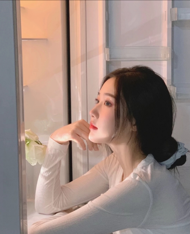 風吹過臉頰的第一张照片--将乐相亲网
