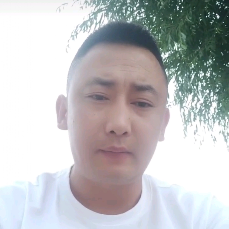 潇洒的第一张照片--将乐相亲网