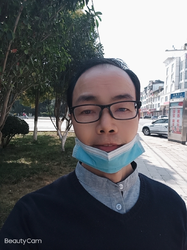 开心生活的第一张照片--将乐相亲网