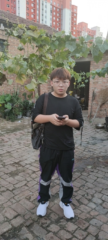 辛禹的第二张照片--将乐相亲网