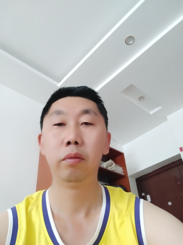 写尽半生纸上酸的第一张照片--将乐相亲网