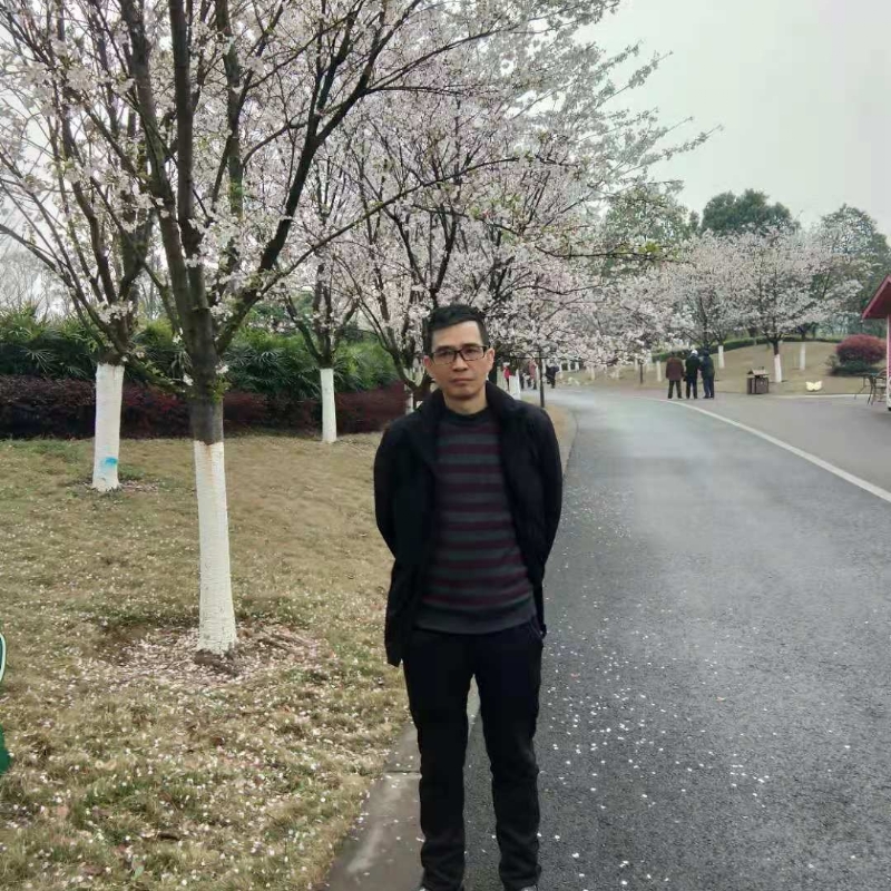 痴心爱人的第一张照片--将乐相亲网