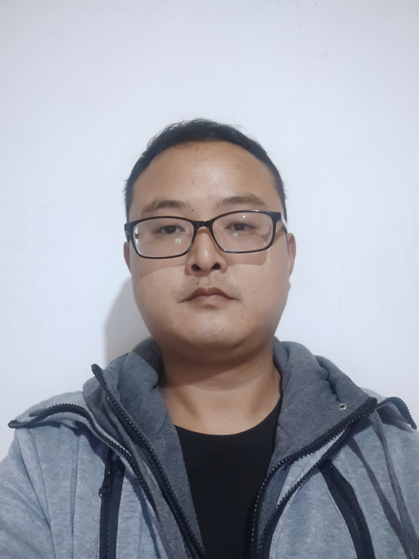爱在一瞬间的第一张照片--将乐相亲网