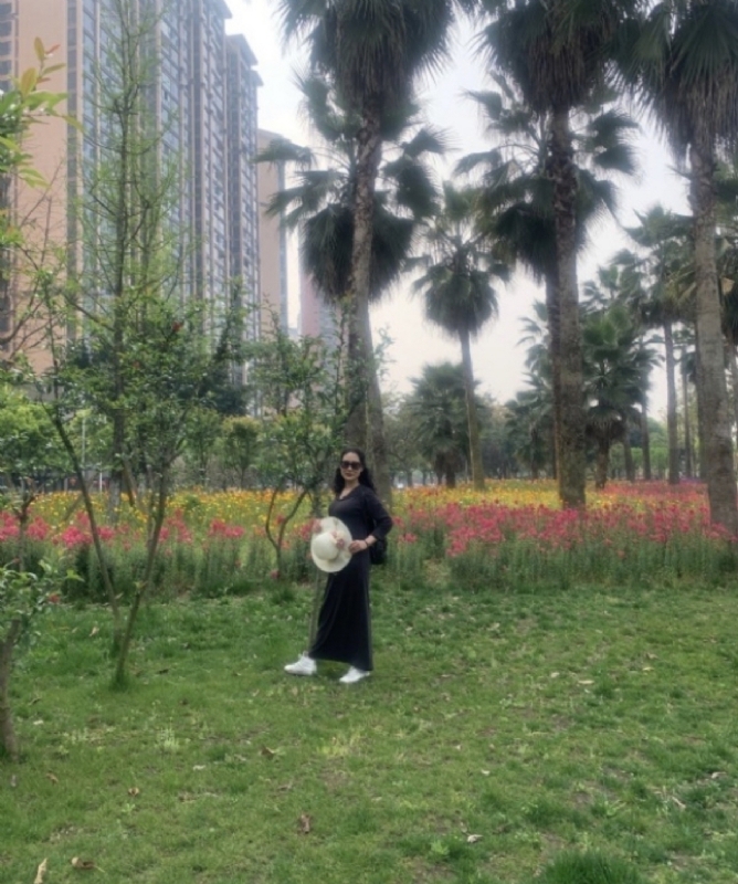 粉墨登场的第一张照片--将乐相亲网