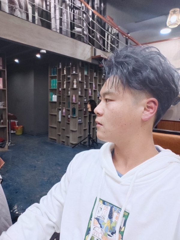《零》的第一张照片--将乐相亲网