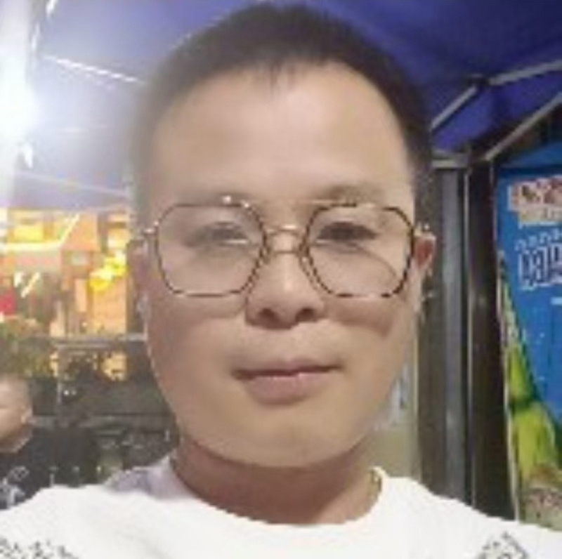逍遥霸道的第一张照片--将乐相亲网