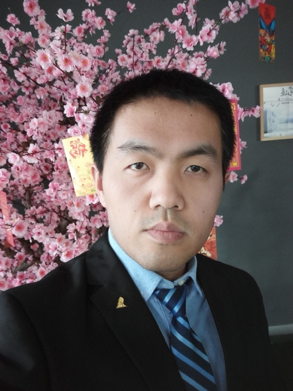 我就是个翻译的第一张照片--将乐相亲网