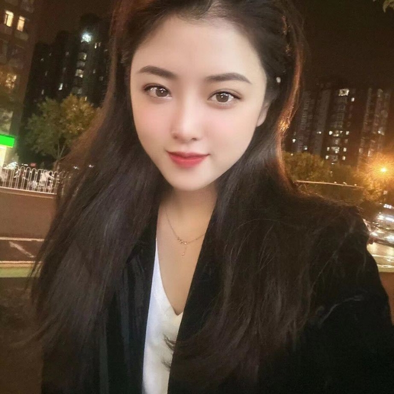 爱笑的微微的第一张照片--将乐相亲网
