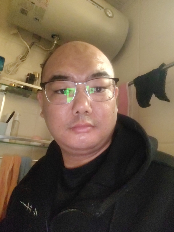 小胖子的第一张照片--将乐相亲网