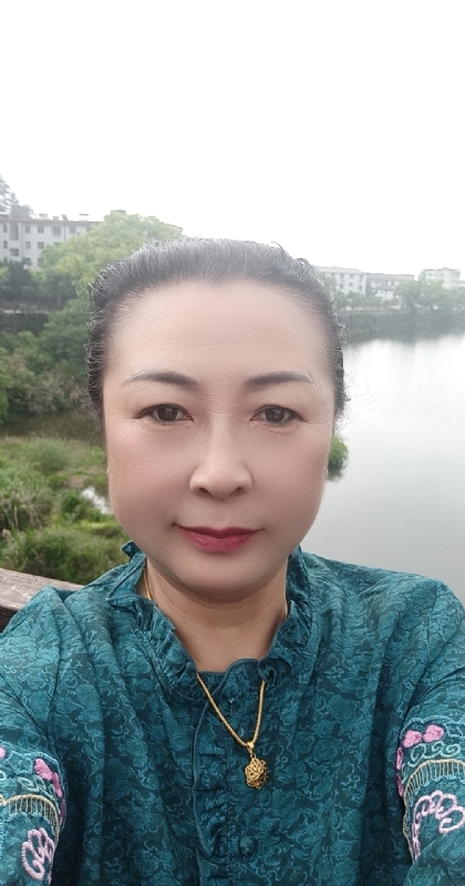 雨中情的第一张照片--将乐相亲网