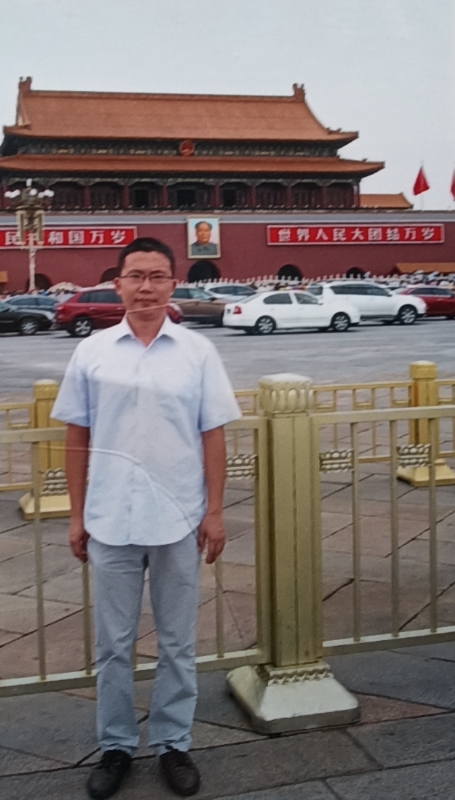 乔治的第一张照片--将乐相亲网