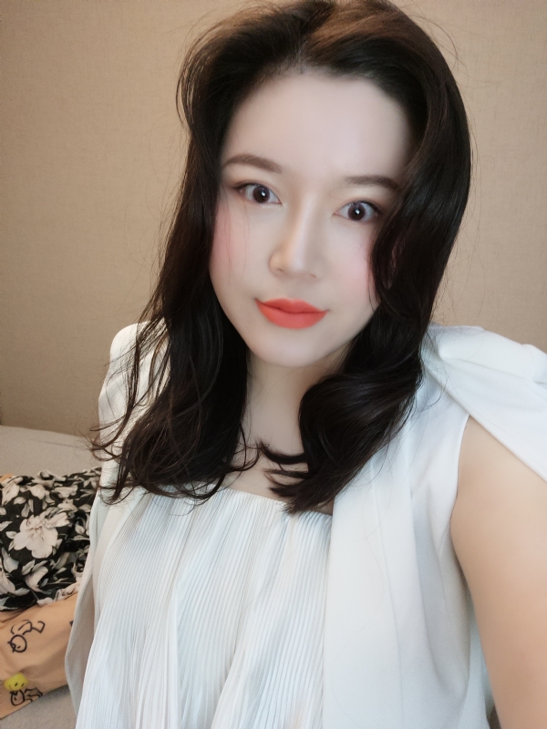 璐璐的第一张照片--将乐相亲网