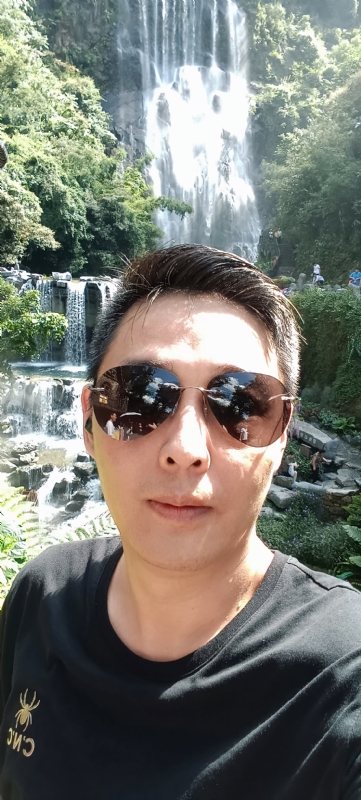 小小帅哥的第二张照片--将乐相亲网