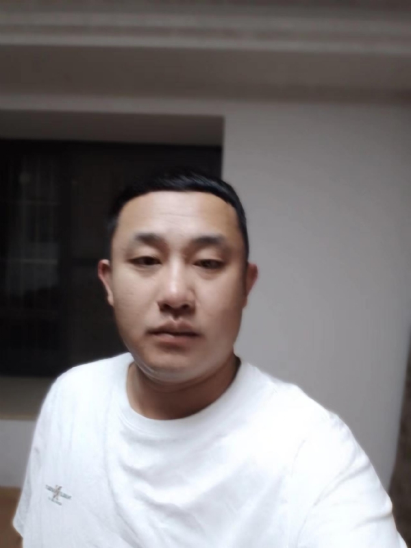 魔尊的第一张照片--将乐相亲网