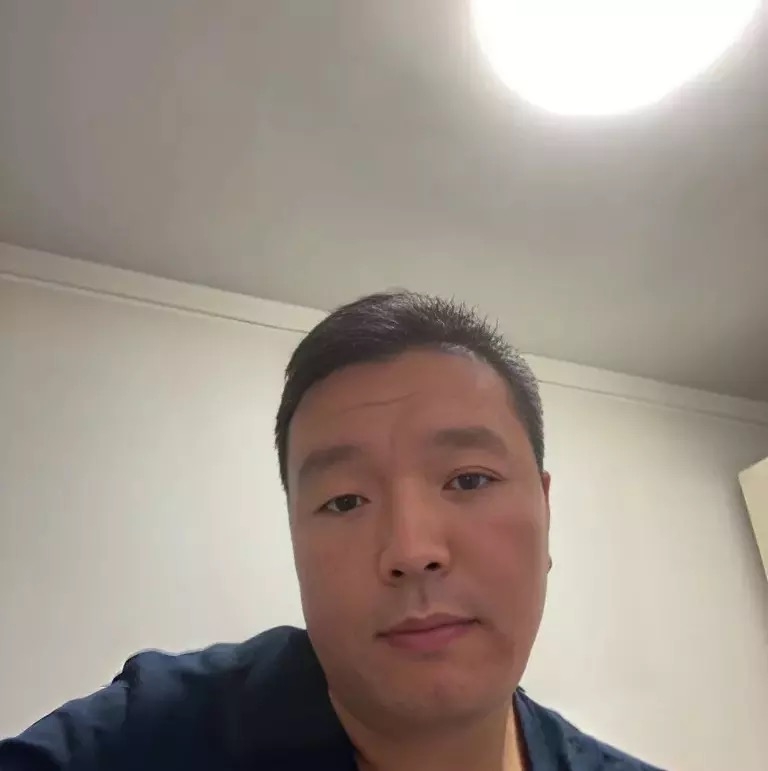 穿唐装的松鼠的第一张照片--将乐相亲网
