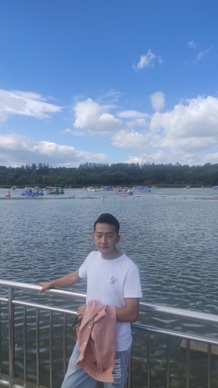 脱了壳的龟的第一张照片--将乐相亲网