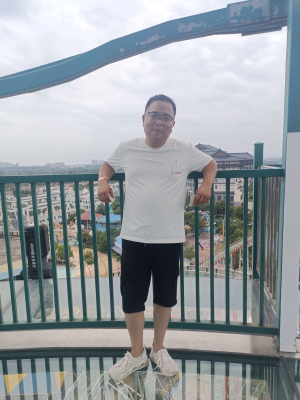 飞哥的第一张照片--将乐相亲网