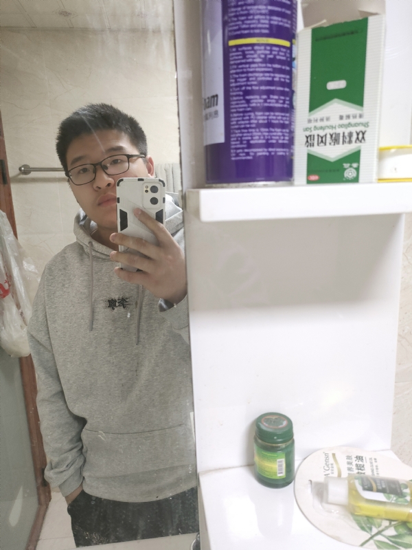 乌鸦坐飞机的第一张照片--将乐相亲网
