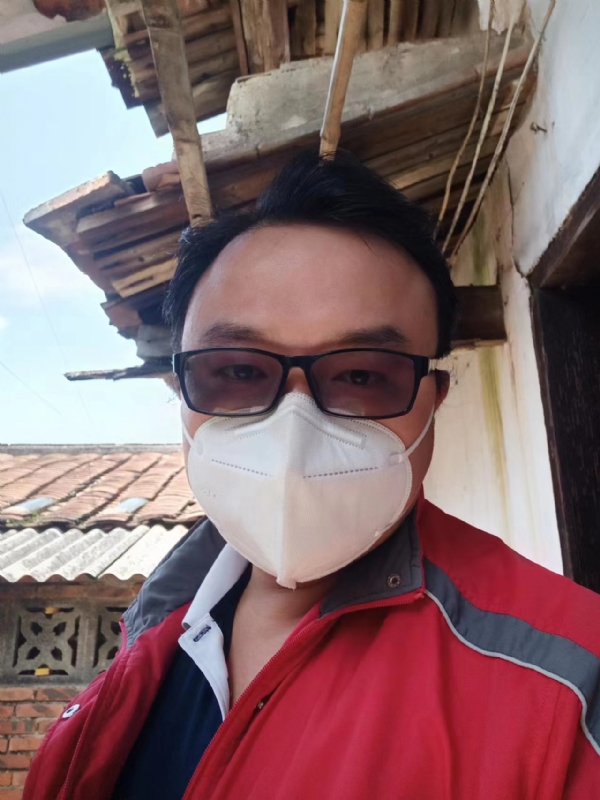 如影随形的第一张照片--将乐相亲网