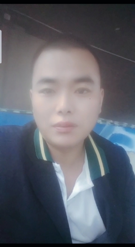 阳光男孩的第一张照片--将乐相亲网
