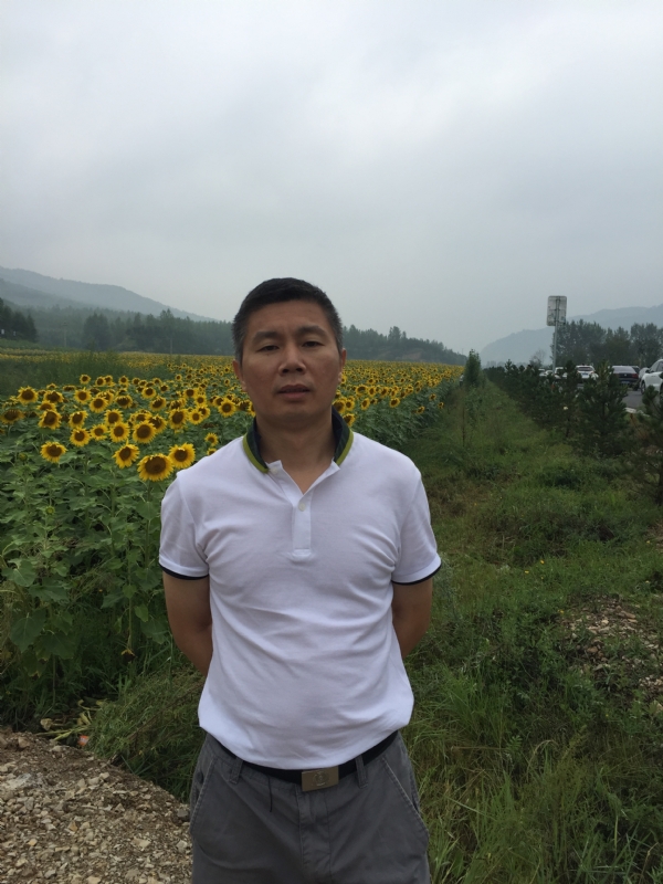 爱拼才会赢的大叔的第三张照片--将乐相亲网