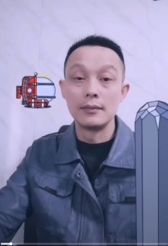 易进的第三张照片--将乐相亲网