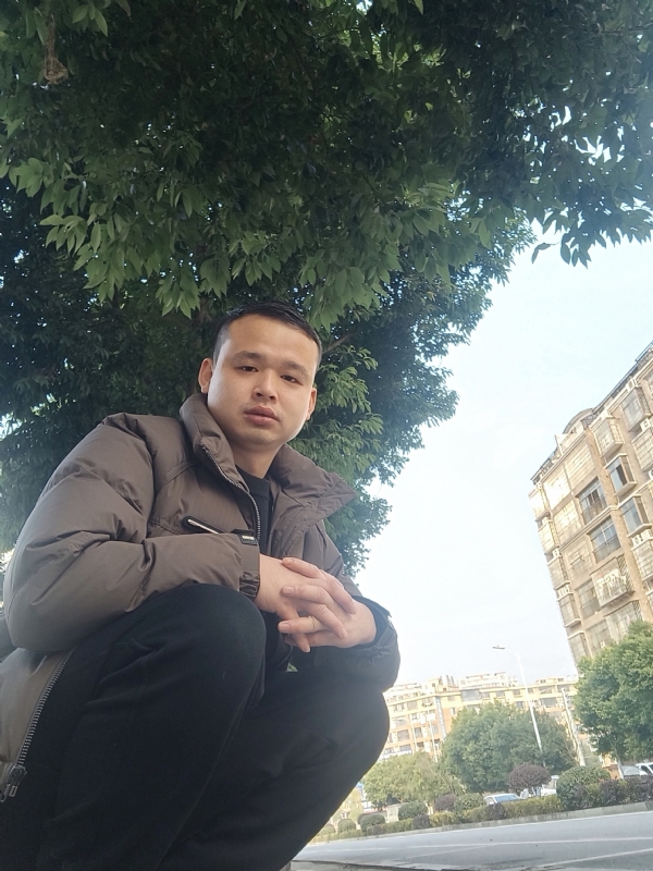 诗和远方的第一张照片--将乐相亲网